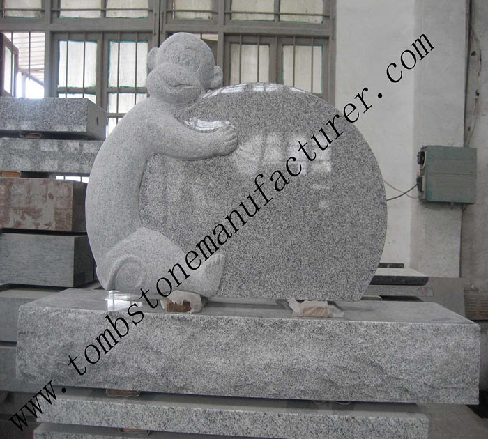Monkey carving headstone